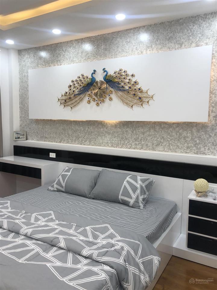 Cc bán nhà đường quang trung, p8, dt 11,8x22m, 4 tầng, đct khoán 70 triệu, giá 26 tỷ,  0919 818 ***