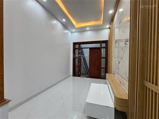 Siêu phẩm nhà đẹp trung tâm cầu giấy  5 tầng  thiết kế hiện đại sổ đỏ chính chủ