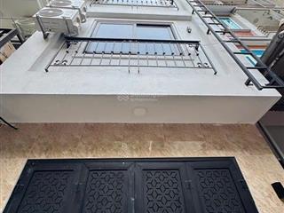Ngõ 8 lê quang đạo 42 m2, xây 6 tầng full nội thất có gpxd pccc đầy đủ sổ đỏ chính chủ!