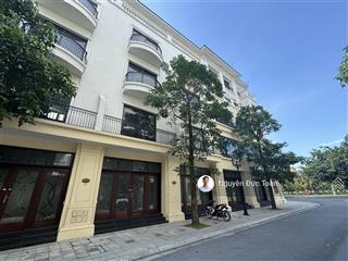 Bán gấp, rẻ nhất ocp2 san hô 70m vị trí trung tâm, giá chỉ 10,86 tỷ   0985 430 ***
