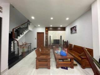 Nhà mặt tiền ngay khu dân cư bình hưng đối diện bến xe quận 8