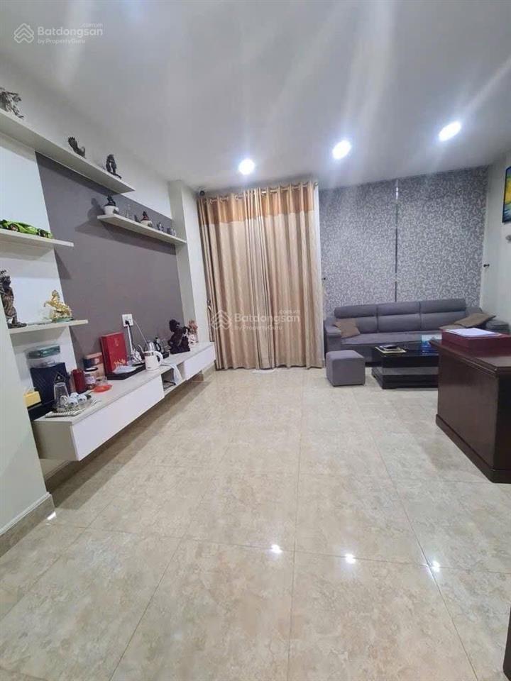 Nhà 5 tầng 100m2 mặt tiền khu dân cư trung sơn liền kề quận 7