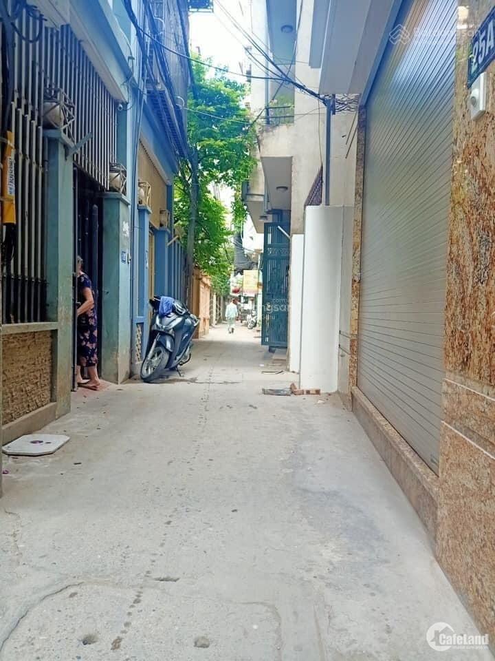 Bán nhà ngay khu ngoại giao đoàn giá 6.5 tỷ