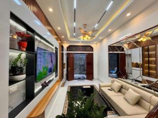 Rẻ nhất hoàng văn thái, 46m2x4t, xe 7 chỗ qua nhà giá 7,1 tỷ (cam kết nhà thật giá chuẩn)