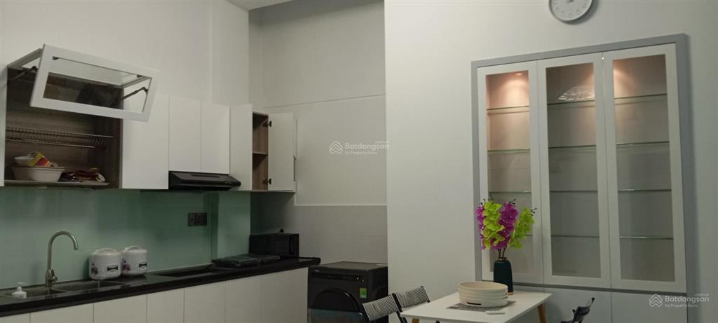 Hạ giá bán nhanh chuyển cv nhà sát hẻm xh tân vĩnh dt 6m sâu 10m vuông nở hậu 8,9ty còn bớt lộc