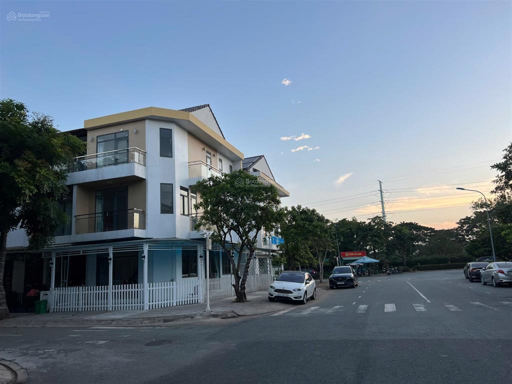 Bán lô đất 200m2 đường 15m khu dân cư hưng phú thông liên phường q9 , giá tốt 77tr/m2