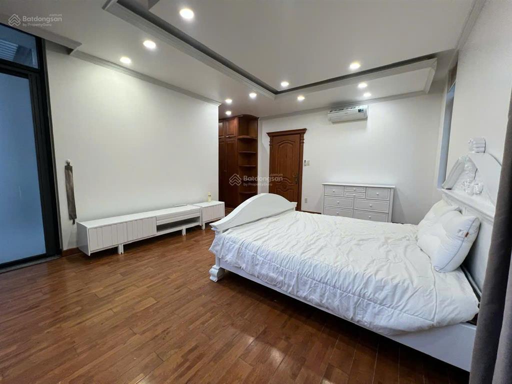 Cho thuê biệt thự lucasta liên phường q9 giá 33tr/tháng full nội thất