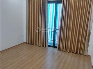 Bán nhà ngõ 12 quang trung 4.5 tầng 6 phòng ngủ, giá 6 tỷ 950 triệu có thương lượng