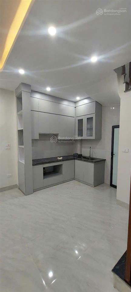 Bán nhà hà trì 1 xây mới 4.5 tầng gần đường ô tô giá 6,75 tỷ
