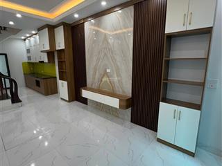 Bán nhà mậu lương 4.5 tầng 33m2 giá 5 tỷ 1 (có thương lượng)