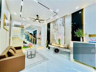Thanh lý nhà đ.đào duy từ,p.8,quận 10.cách bệnh viện phạm ngọc thạch chỉ 200m.sổ hồng riêng.