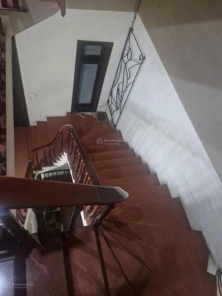 Cần bán nhà mặt phố lê lợi, chợ hà đông 106m2, 5 tầng, 5m mặt tiền