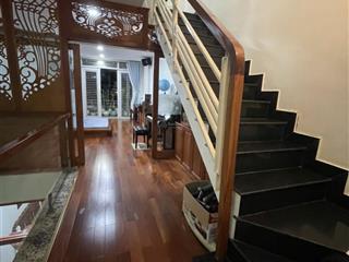 Bán nhà hxh nguyễn đình chính p10 pn. ngang 9m , 3 tầng. giá 33ty
