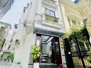 Lô góc3 mặt thoáng sáng lõi ba đình  sân trước nhà để chục xe máy  ngõ ba gác phi