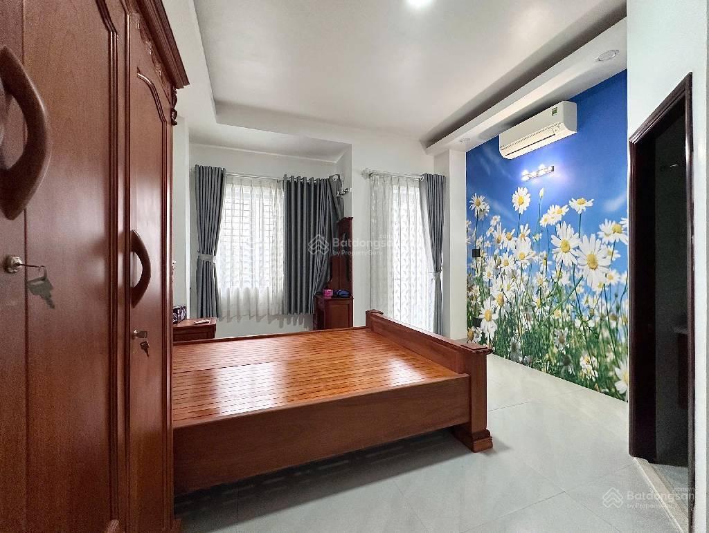 Khu vip dân trí cao ngay nguyễn bặc  phạm văn hai  sổ đẹp không lộ giới  ô tô ngủ nhà nhỉnh 14tỷ