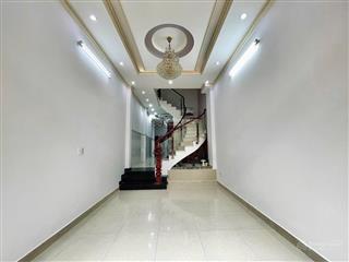 55m2 . 5pn lớn tân bình ngay ngã 4 bảy hiền  hoàng văn thụ . sổ đẹp pháp lý chuẩn giao dịch ngay .