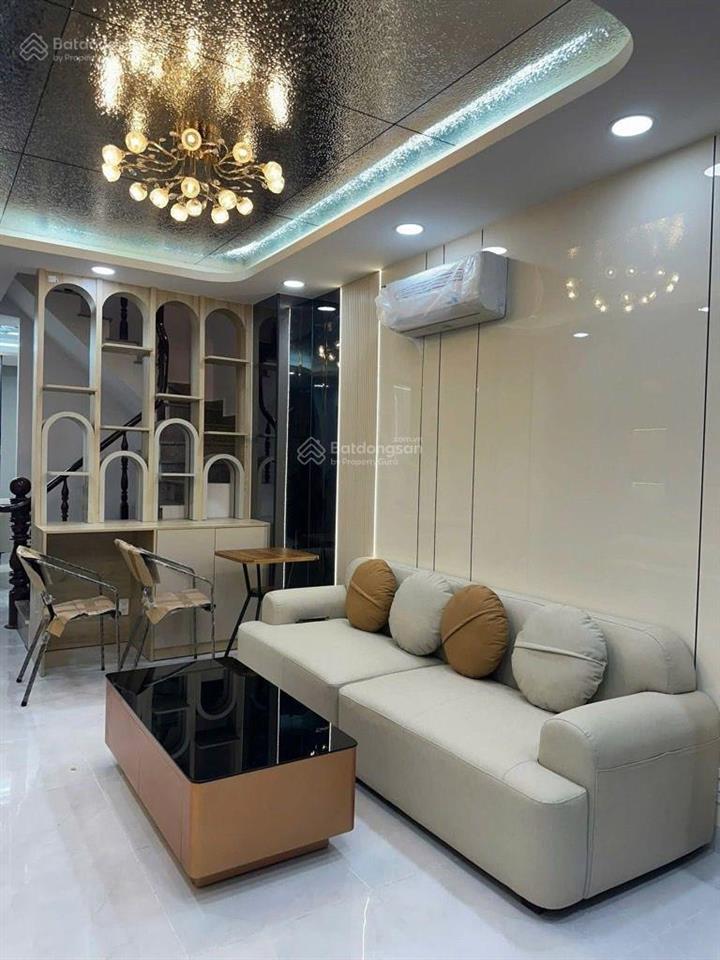 Quận 10  hoà hưng 4 tầng nhà đẹp đón tết  tặng full nội thất nhỉnh 7 tỷ .