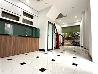 Bán nhà mới lô góc di ái, hoài đức, 33m2, 5 tầng giá 4 tỷ