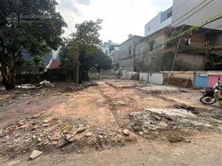 Trạm trôi, mảnh đất đẹp, vuông vắn, 5 bước ra đường ô tô chạy, giá 4.4 tỷ.