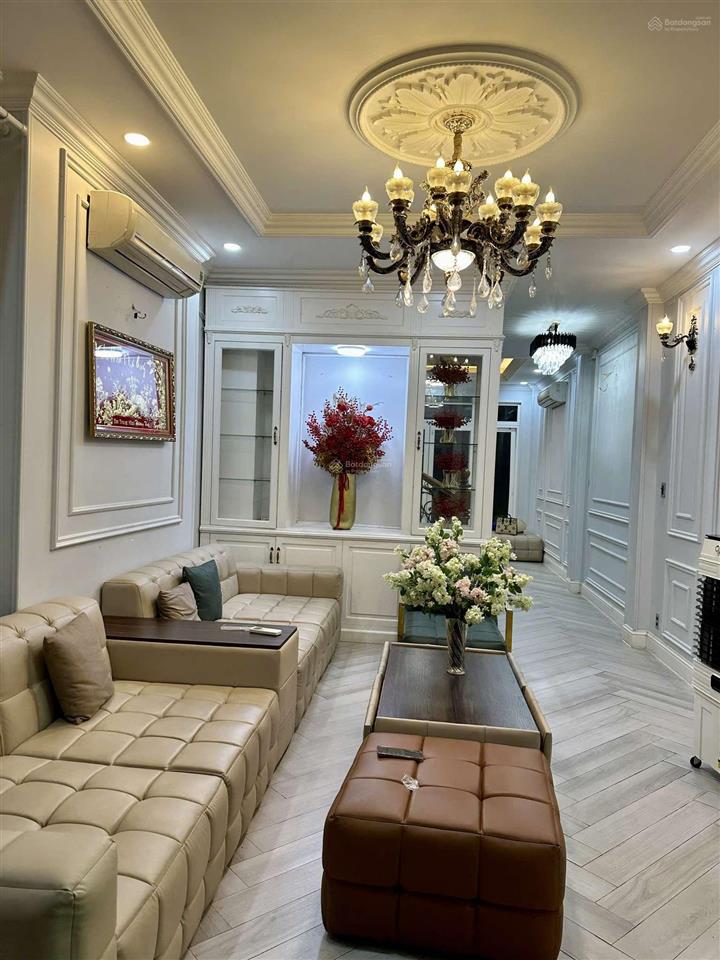 Bán nhàdt(8x10m)3tầng3pnhxh200m biểnnguyễn biểu nha trang chỉ 5ty8