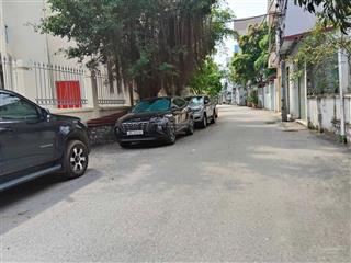 Bán đất ngọc hồi siêu đẹp. lô góc 3 mặt đường oto. sát vành đai 3.5