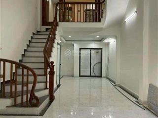 Bán nhà đẹp 5 tầng ngũ hiêp oto thông. giá hơn 6 ty