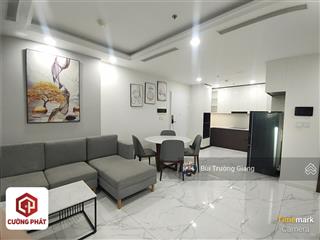 Cho thuê ch 2 phòng ngủ, tầng cao, giá 18tr/tháng, view sông, sunshine sky city