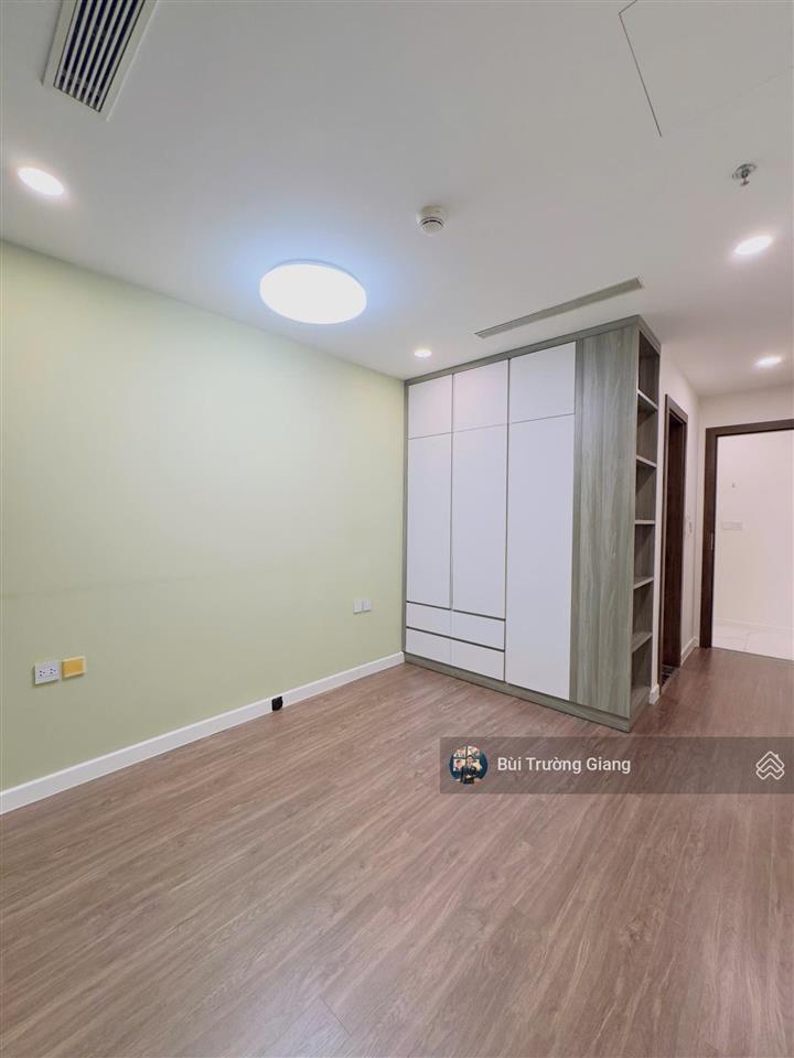 Bán vpđn toà mới s4 sunshine sky city căn góc 2pn, 2wc, 77m2, giá 5tỷ all in