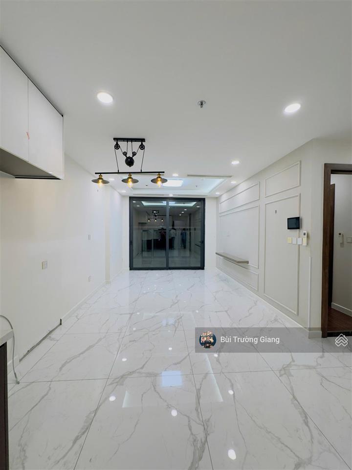 Bán vpđn toà mới s4 sunshine sky city căn góc 2pn, 2wc, 77m2, giá 5tỷ all in