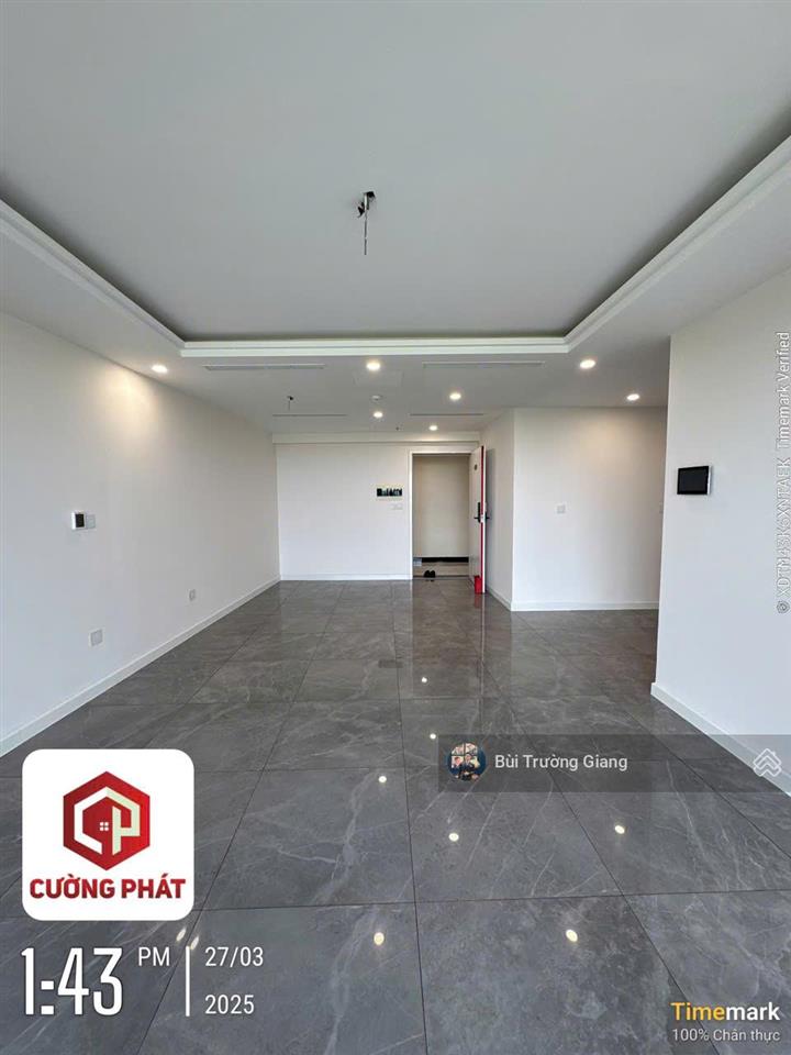 Cho thuê căn hộ 2pn + 1 kho, 138m2, giá tốt 17tr/th miễn phí quản lý, đặc biệt view trọn pháo bông
