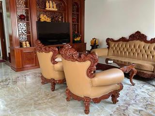 Chính chủ cần bán biệt thự đường số 8 khu cityland emart, dt 9m x 20m. hoàn thiện gỗ đỏ
