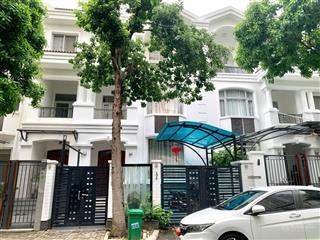 Cho thuê biệt thự phố vườn mỹ thái, phú mỹ hưng, quận 7, 4pn, nhà mới + ảnh thật 100% mr. đức huy