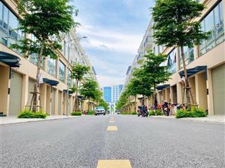 Nhà phố 5 tầng  cạnh uỷ ban tỉnh thanh hoá  đối diện 19 toà chung cư noxh vinhome