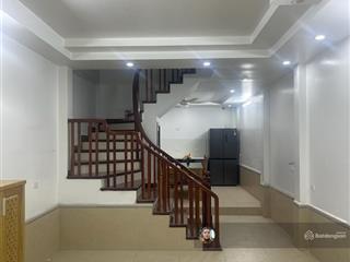 Bán nhà láng hạ, đống đa, mặt ngõ ô tô, nhà dân xây chắc chắn, yên tĩnh, dân trí cao, 60mx4t, 15 tỷ