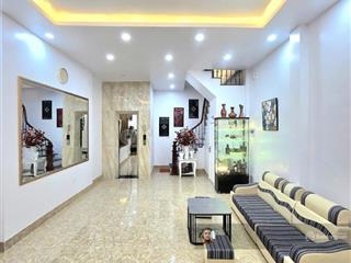 Bán nhà láng hạ, đống đa, 6 tầng thang máy, xây mới, nhiều phòng ngủ, mặt tiền rộng, 42m2, 13.5 tỷ