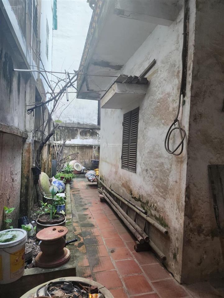 Đất đẹp đường láng,lô góc 2 ngõ, ô tô qua nhà, kinh doanh sầm uất, xây ccmn cực đẹp, 71m2, 22.5 tỷ