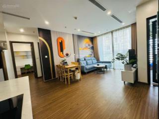 Bán chung cư b10 nam trung yên 72m 2pn 2 ngủ nhỉnh 5 tỷ, sổ đỏ lâu dài sang tên ngay, 0915 394 ***
