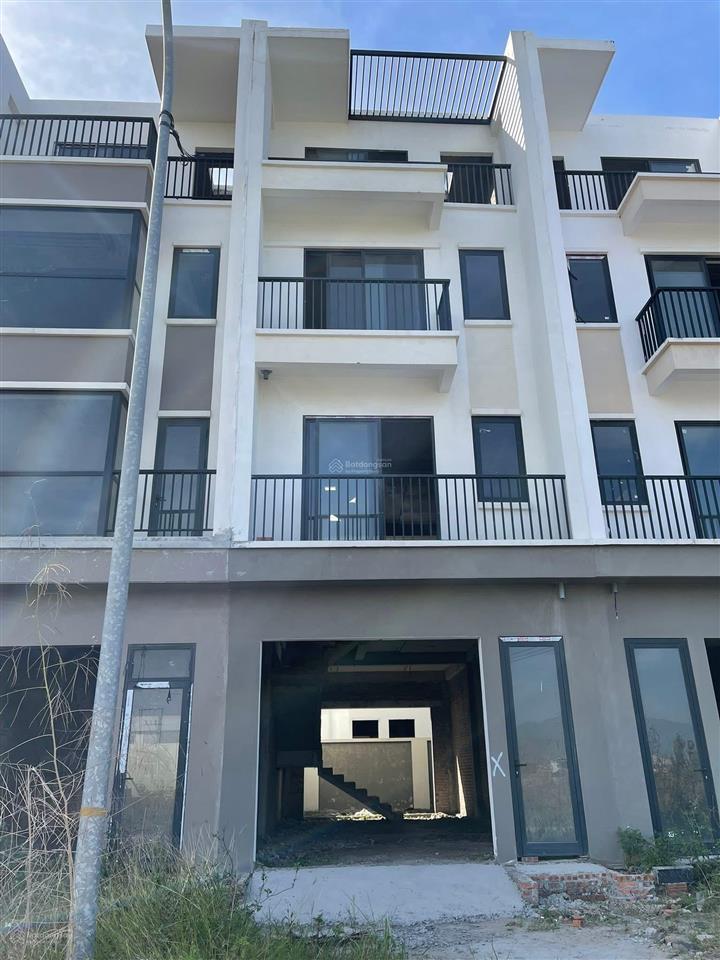 Chính chủ cần bán gấp trong tuầnflc tropical hạ long chỉ 16trmn2 căn 75m