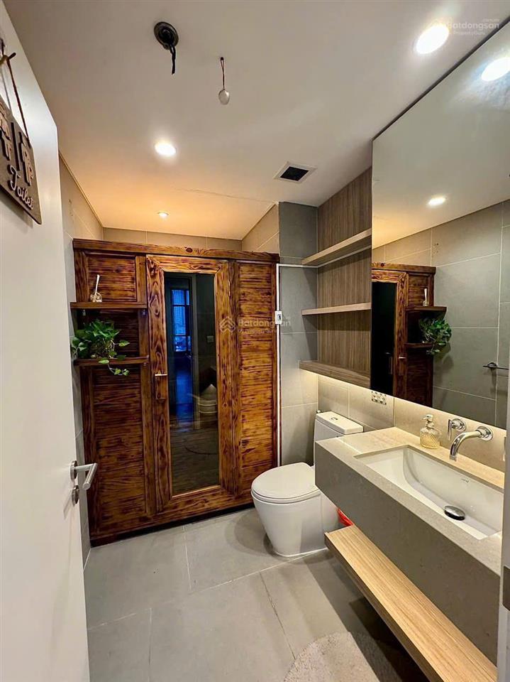 Cho thuê căn hộ 2pn, 2wc tại viva riverside, 10 triệu, 77m2