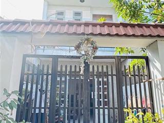 Giá hot, chủ bán gấp căn nhà đ. dương công khi, 80m2. kdc đông, hạ tầng đẹp