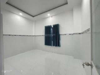 Chính chủ bán gấp căn nhà xã tân thới nhì, cn 70m2 sổ riêng