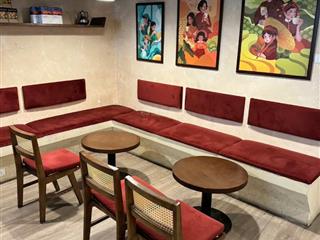 Cho thuê mặt bằng kinh doanh phố hàng giấyhàng mã dt 40m2, mặt tiền 5m, giá thuê 30tr. mọi mô hình
