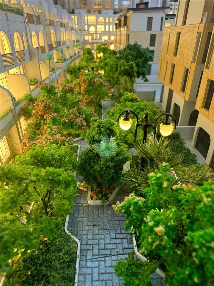 Chính chủ bán biệt thự sân vườn 2 mặt tiền tại dự án vaquarius văn giang giá tốt nhất thị trường
