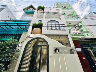 Vị trí đẹp gần vạn hạnh mall. nhà 49m2 sư vạn hạnh xây 1 trệt 3 lầu, hẻm 4m. sổ sẵn, nhỉnh hơn 3 tỷ