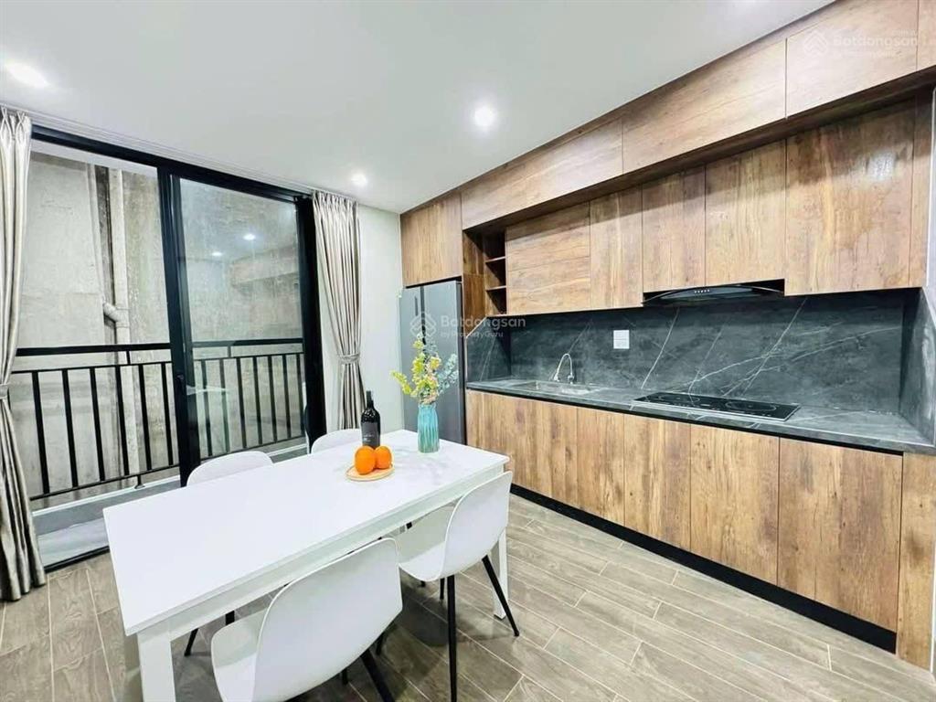 Nhà có sẵn đào, quất sẵn mua về đón tết. căn hộ 120m2 4 phòng ngủ chung cư ct4 mễ trì hạ