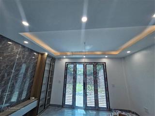 Bán nhà riêng tại vạn phúc, 5tầng ,thang máy 7,65 tỷ, 32m2, 3pn, 4wc, giá tốt