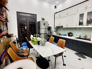 Hiếm có! nhà đẹp phương liệt, 45m2, 8.8 tỷ gần hồ, gần ô tô, ngõ nông trải nhựa, cực thoáng