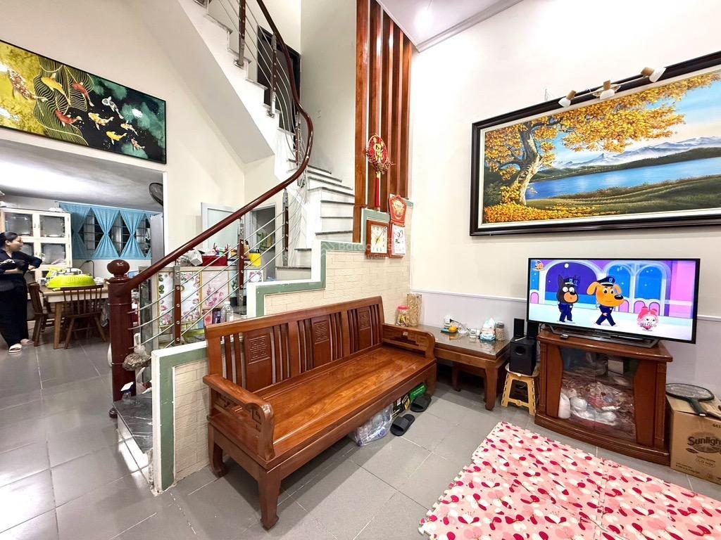 Nhà ngon! kim giang 45m, 4 tầng, 8.5 tỷ, phân lô, 2 mặt thoáng, ô tô đỗ cửa, tiện ích ngập tràn
