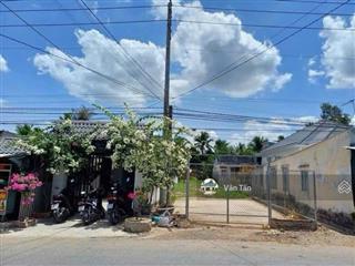 Chị 2 kêu bán lô đất kế chợ bình nhâm, tp thuận an, bình dương. 870tr/140m2. shr, thổ cư 80%.