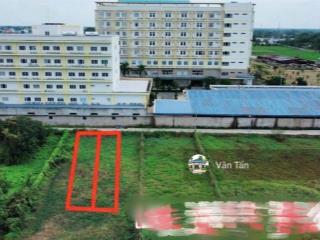 Bán vài lô đất nằm ngay vin hậu nghĩa, đức hòa, long an, đối diện thpt hậu nghĩa. 120m2/520tr. shr